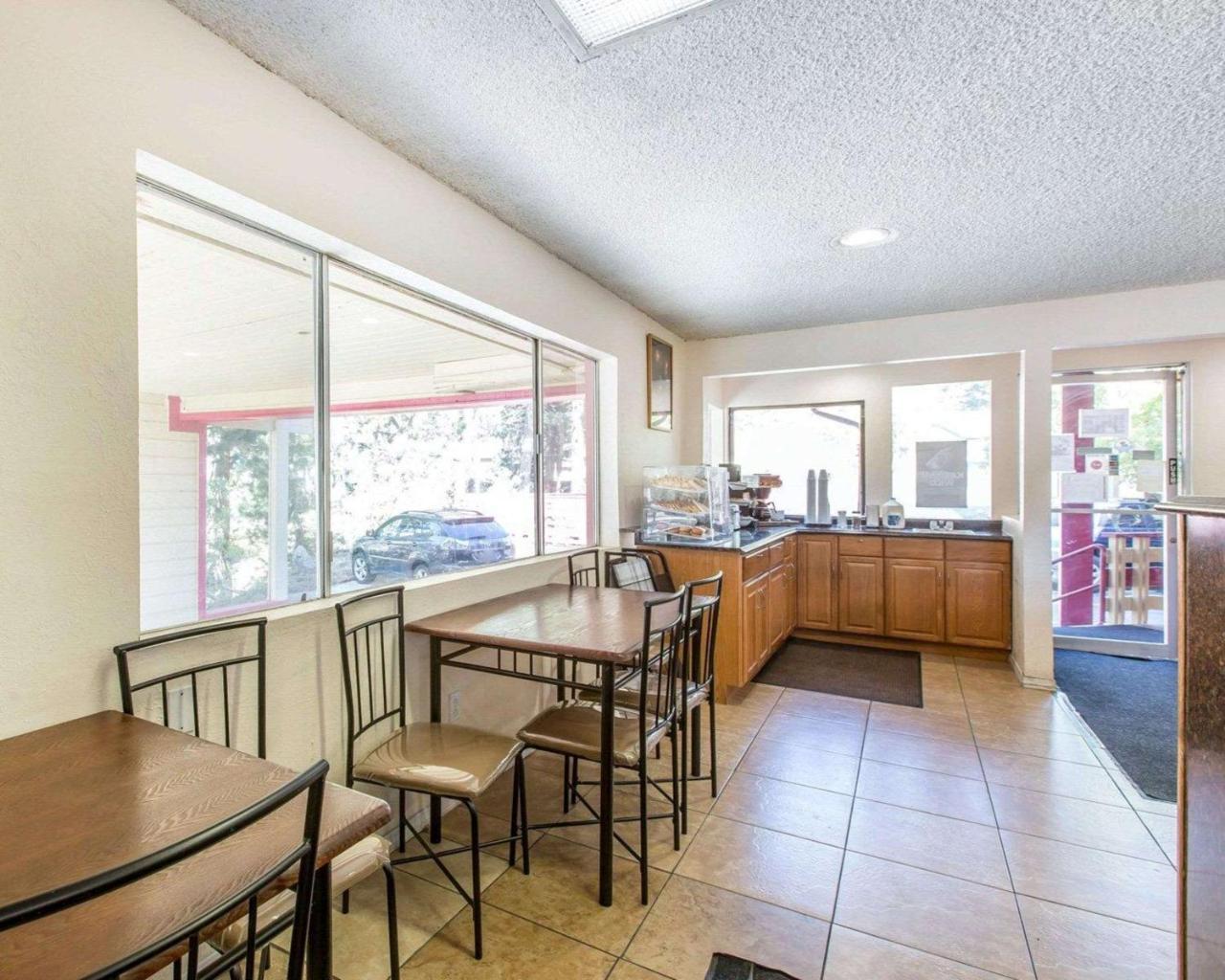 Rodeway Inn Wildwood Mammoth Lakes Luaran gambar